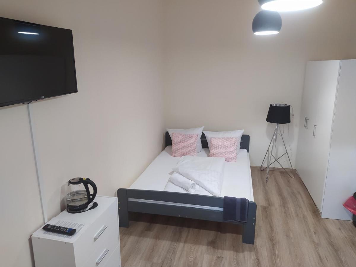 U Jozefa Apartment Tychy Bagian luar foto
