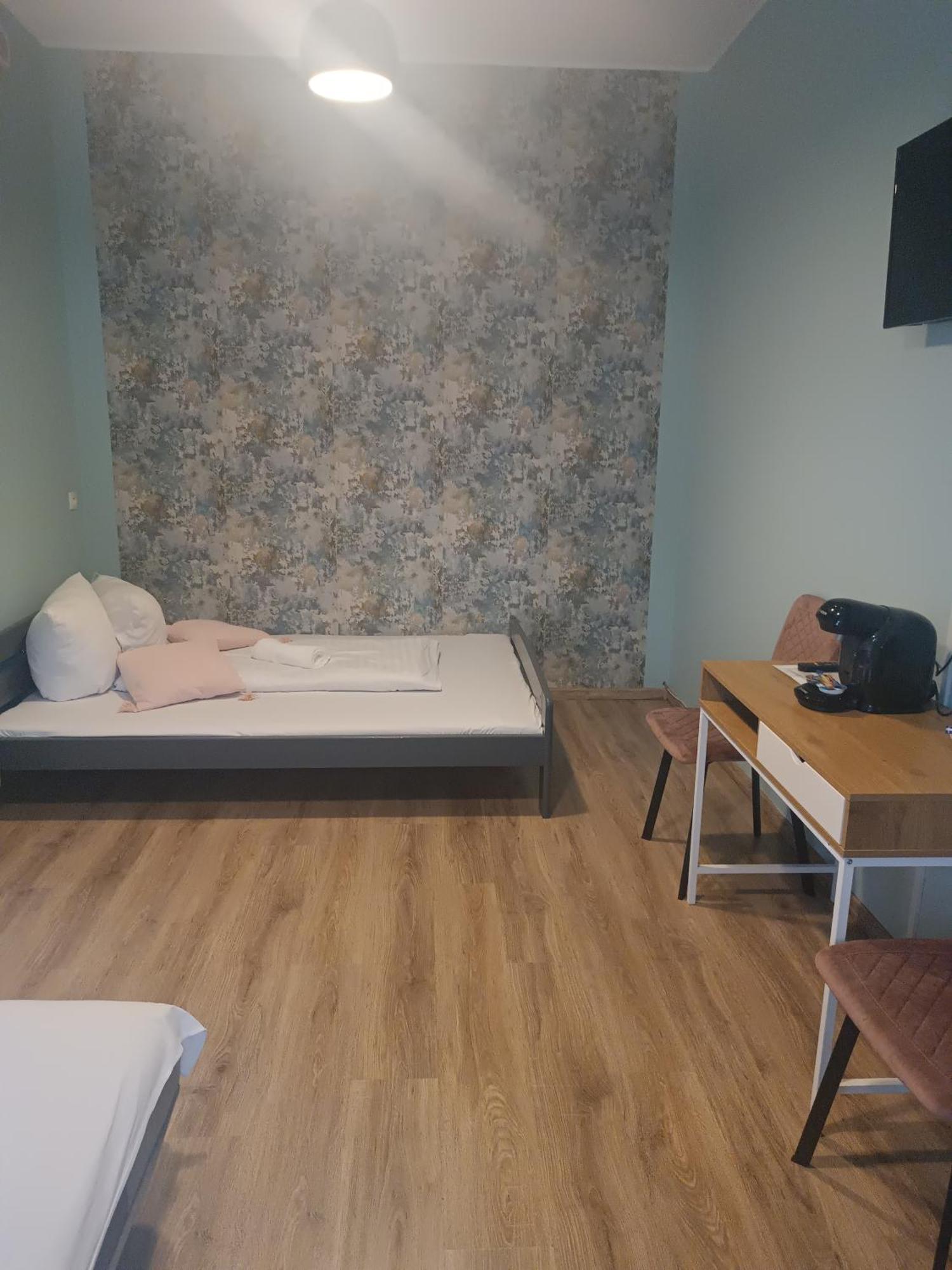 U Jozefa Apartment Tychy Bagian luar foto